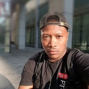 Meet your Posher, Grego